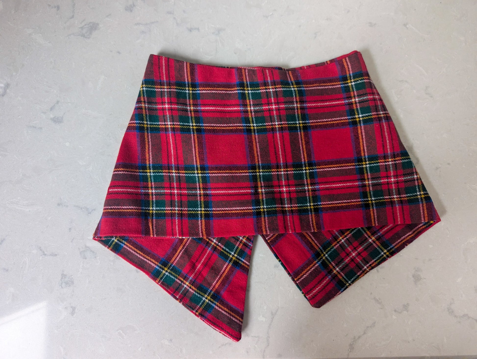 Holly Pet Cape.